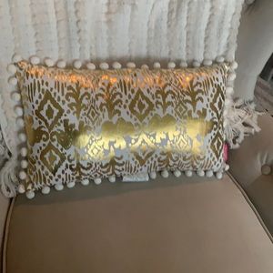 NWOT Lilly Pulitzer Elephant Print Pillow